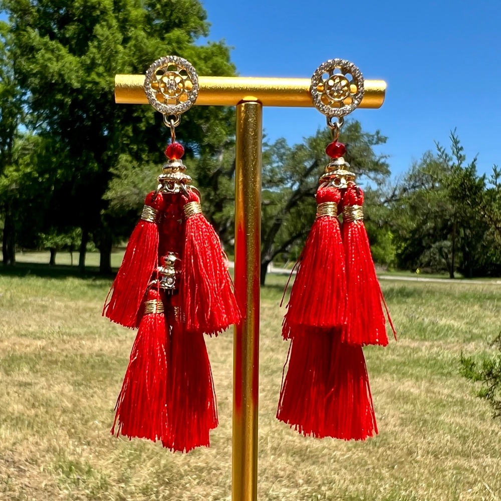 Rhinestone & 🌹Red Tassle Earrings